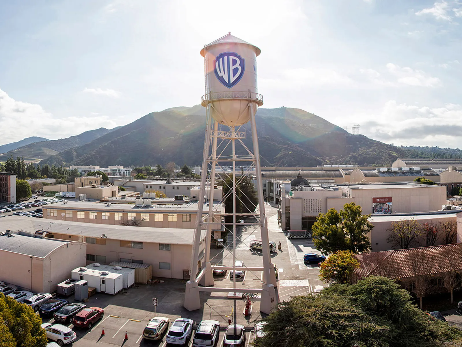 Warner Bros. Studio Tour Hollywood: Tickets, Parking, Tour Flow, and Photo Etiquette (2025)